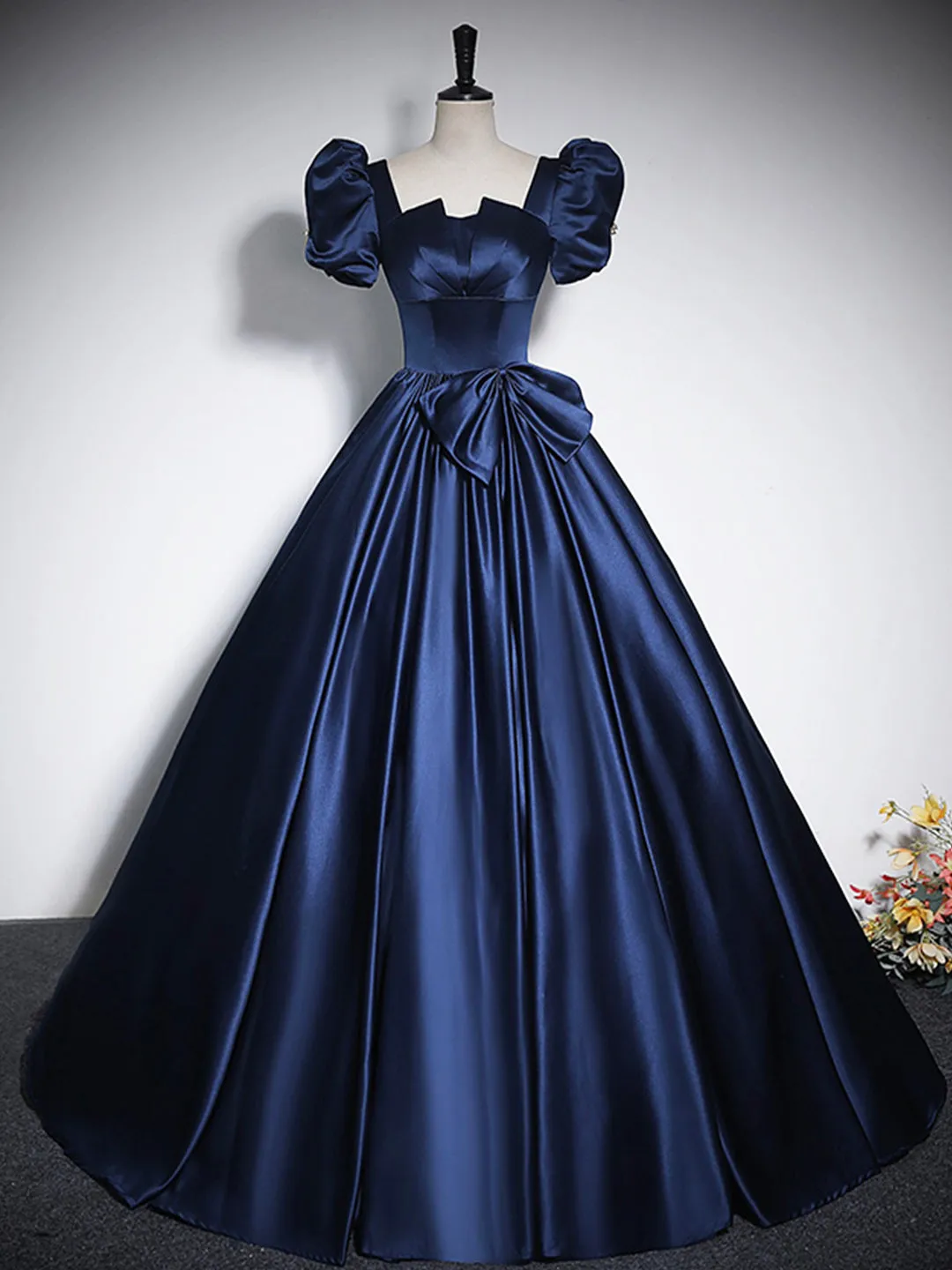 Elegant Blue Satin Floor-Length Prom Dresses Square Neckline Puffy Short Sleeve Bow Formal Dresses