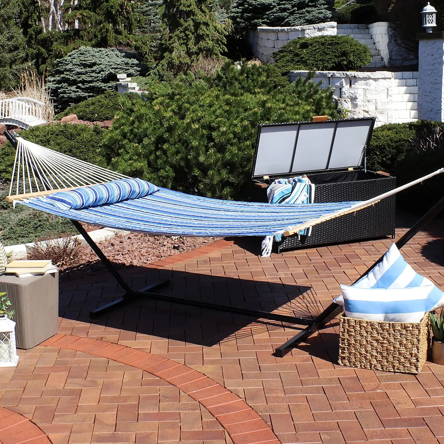 Outdoor Quilted Fabric Hammock - Two-Person with Spreader Bars - Heavy-Duty 450-Pound Capacity