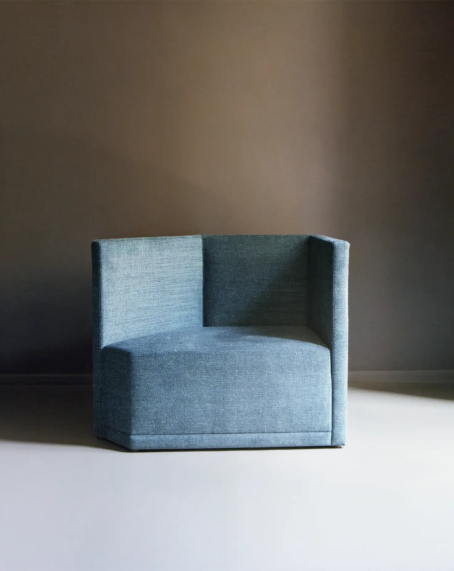 Wanda Full Bleu Armchair