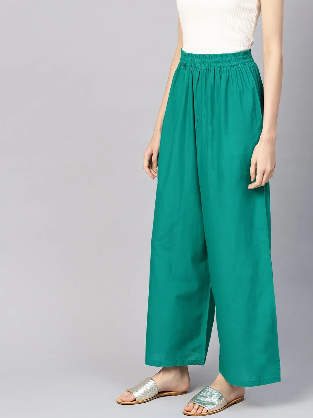 Women Green Solid Wide Leg Palazzos