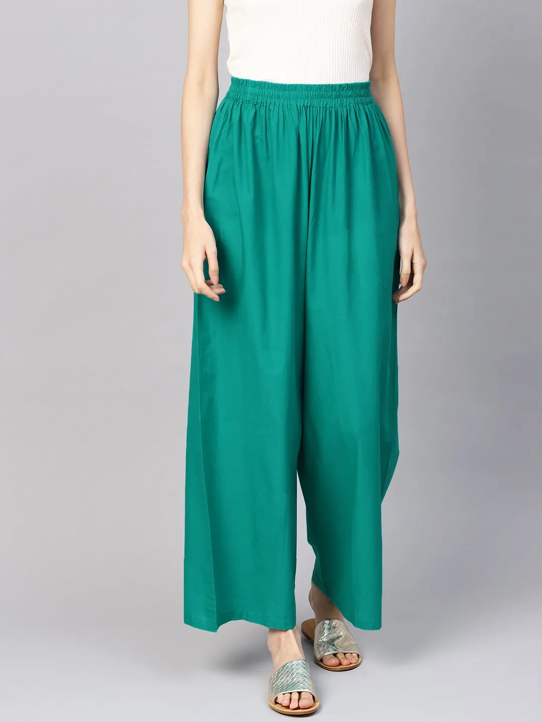 Women Green Solid Wide Leg Palazzos